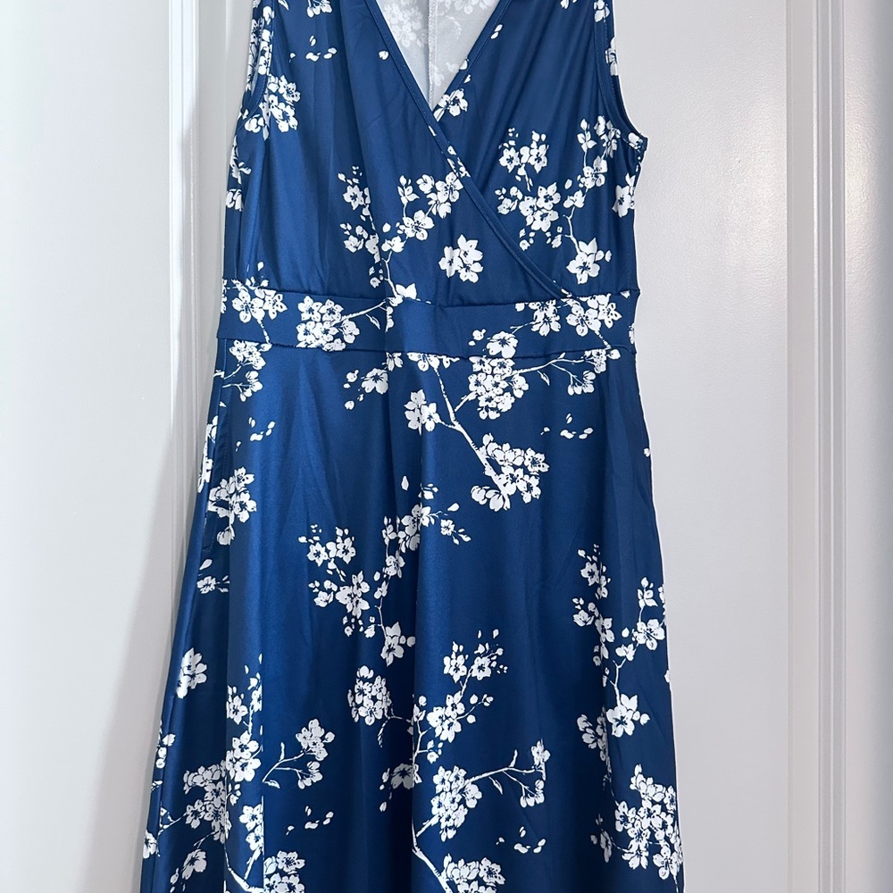 SHEIN Navy Floral Midi Dress